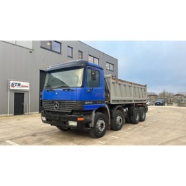 Mercedes-Benz ACTROS 3243 (GRAND PONT / LAMES / 8X4 / MANUELLE)