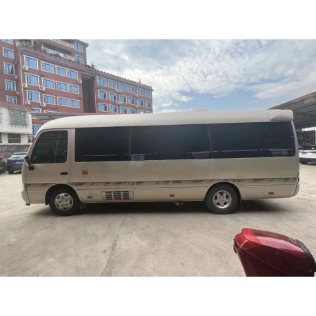 TOYOTA COASTER