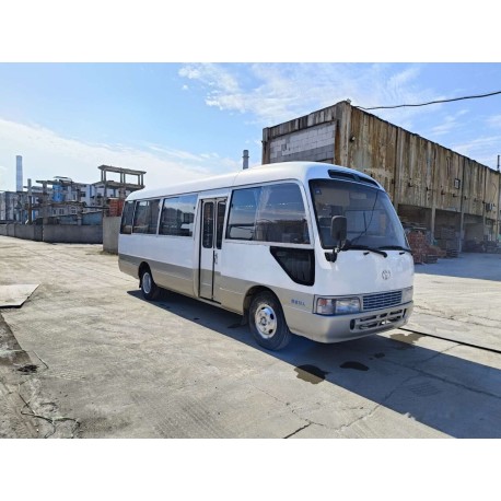 Toyota coaster bus 1hz — camiones volquete